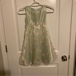 Elegant Green Embroidered Butterfly Girls Dress Size 5